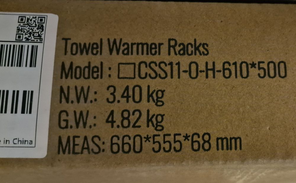 Novo- Toalheiro elétrico 75€  dentro da caixa