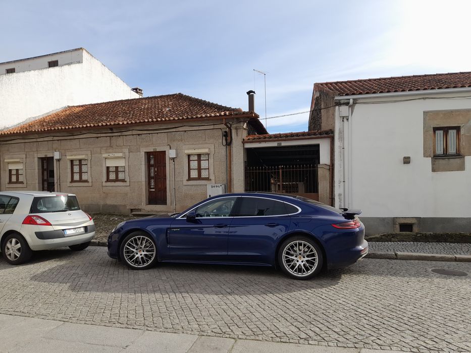 Casa em Freixo de Espada à Cinta