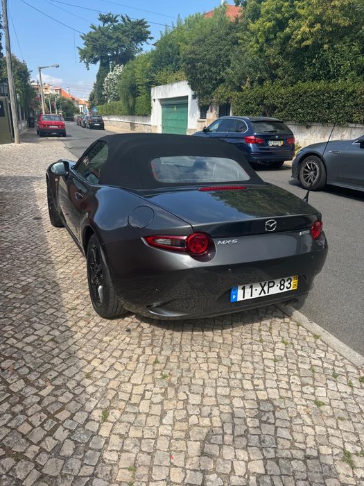 O "Mazda MX-5 Skyactiv-G 132 Evolve HS Navi