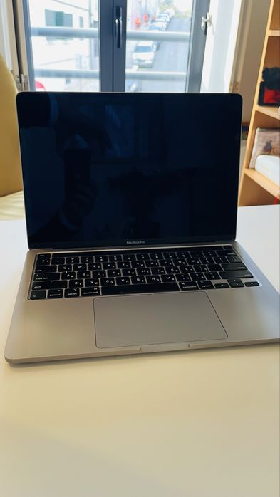 MacBook Pro 13” 2020 i5 16GB 4 Thunderbolt Excelente Estado