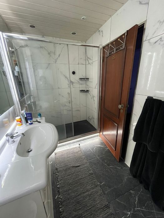 Alugo Quarto para 1 pessoa Alcobaça