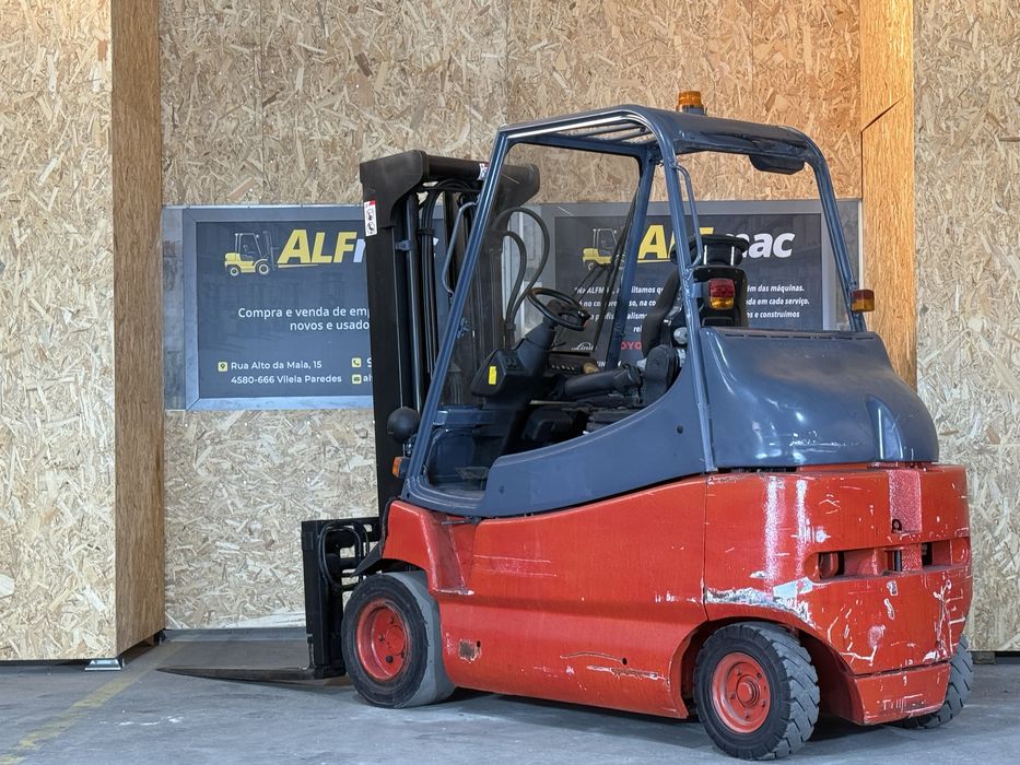 Empilhador Linde eletrico E30