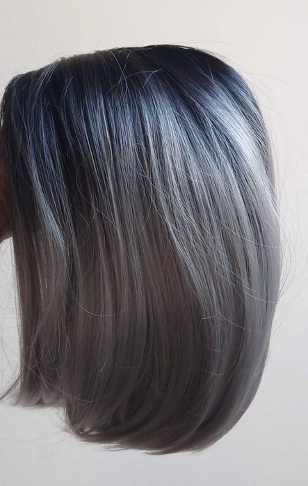 Peruka siwa bob ombre