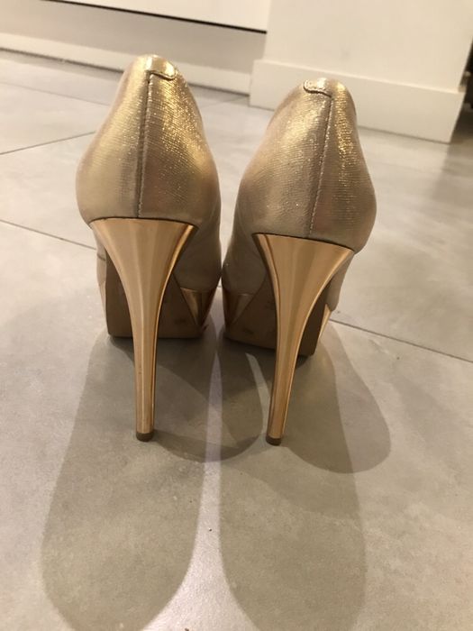 Szpilki Jessica Simpson Rozm.35