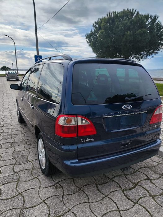 Ford Galaxy 115cv