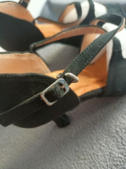 Buty taneczne zamszowe r. 34/35 (4.5)