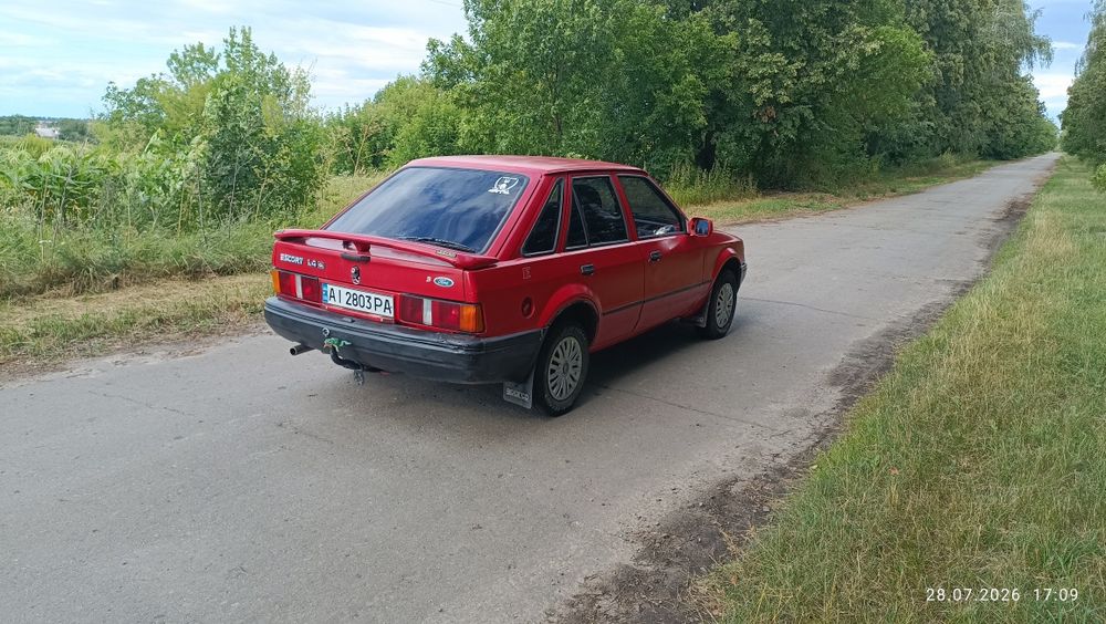 Продам Форд Ескорд 1.4