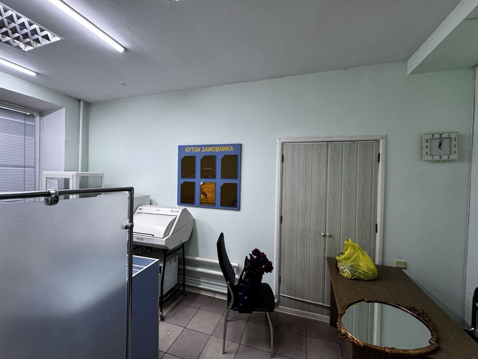 Оренда приміщення у Центрі міста 51 м2 з окремим входом!