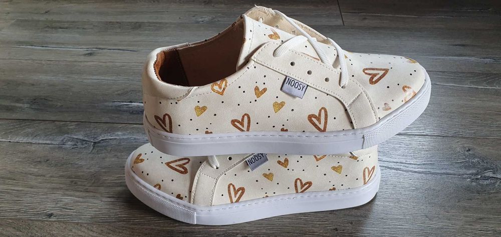 Sneakersy NOWE Modne Damskie - ŚLICZNE nr-38 firmy  NOOSY