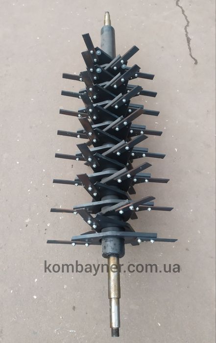 Вал барабана измельчителя Нива СК-5 Нож ПУН Січкарня Нива Вал