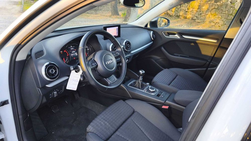 Audi A3 sportback 1.6 TDI full extras