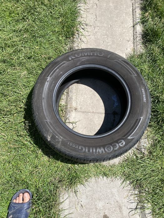 Шини 215/65 R 16 KUMHO