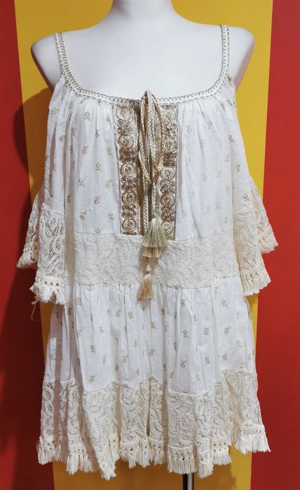Świetna koronkową  tunika boho