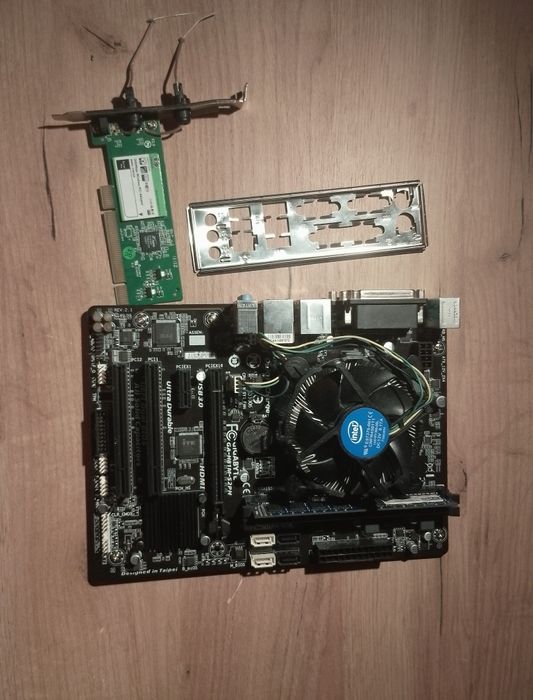 Płyta główna z procesorem