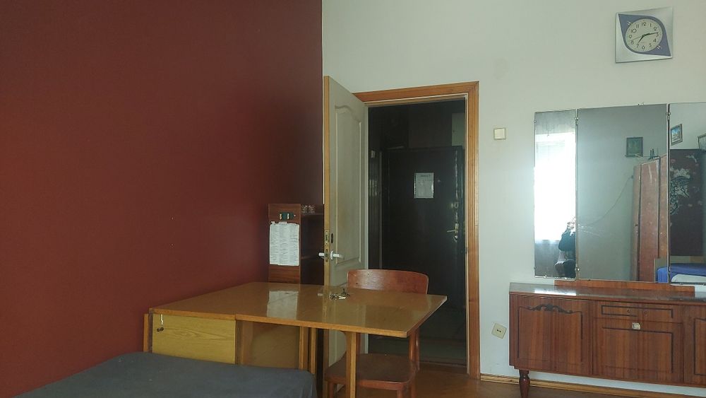 Візьму на підселення одну дівчину