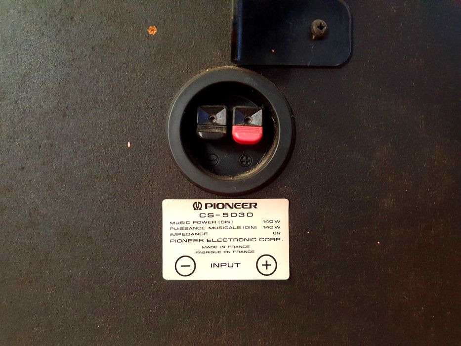 Colunas de Som Pioneer 140W