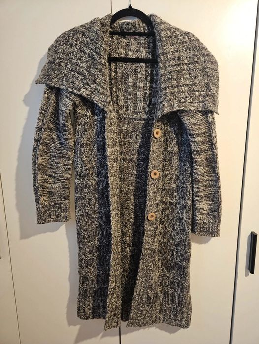Ciepły sweter vintage