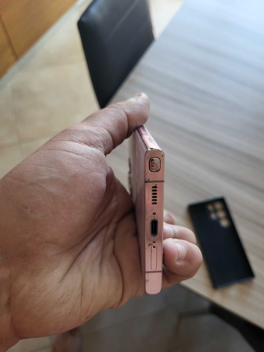 Samsung S23 ultra ecra meio preto