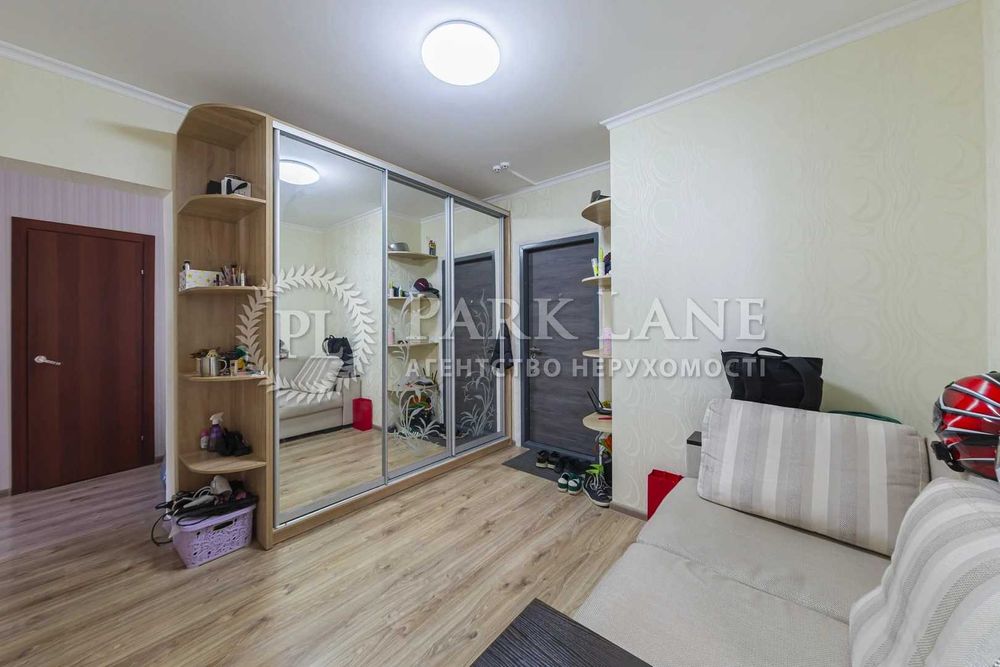 2к квартира Глушкова Акцент Іподром Теремки Голосіївський Метрополіс