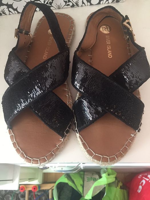 Sandały espadryle RIVER ISLAND 40 czarne cekinowe