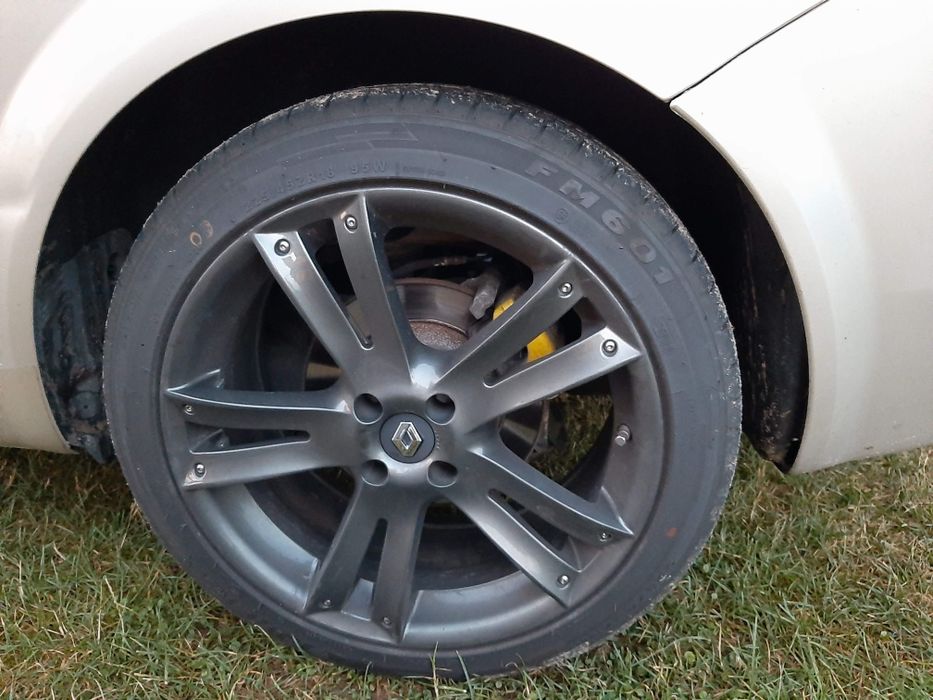 Renault Koła alufelgi 18" 225x45 jak nowe