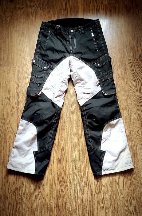 Мотоштани  Sinisalo.  50 pp