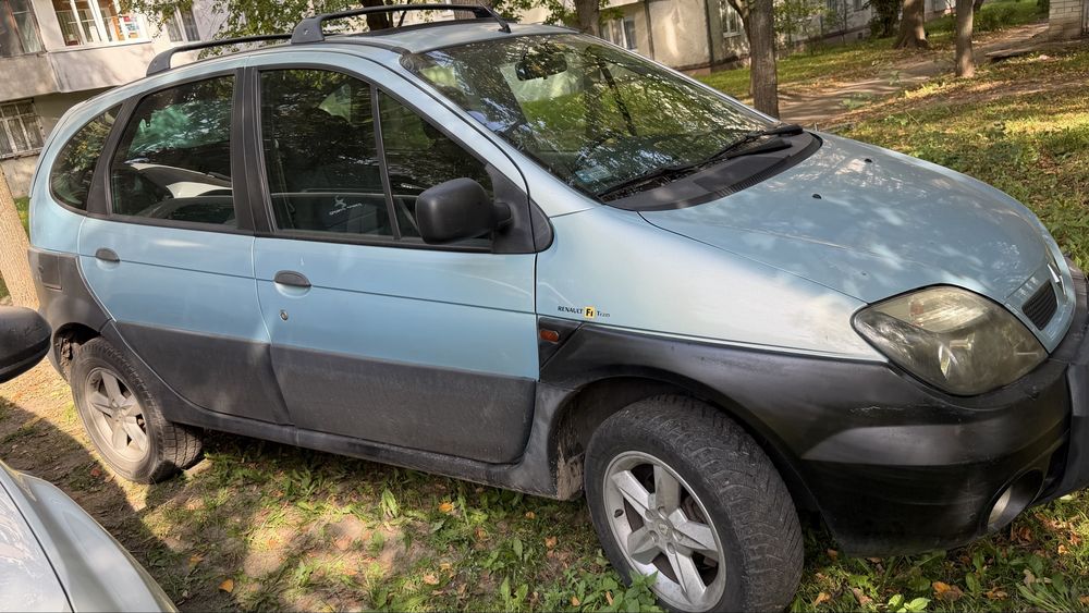 Renault scenic rx4