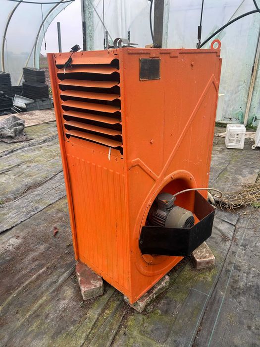 Nagrzewnica wodna  powietrza SK-80 – ok. 50 kW, 3-fazowa