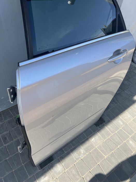 Citroen c4 b7 двері.