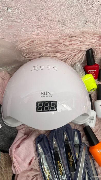 gel ,vernizes ,unhas, máquina