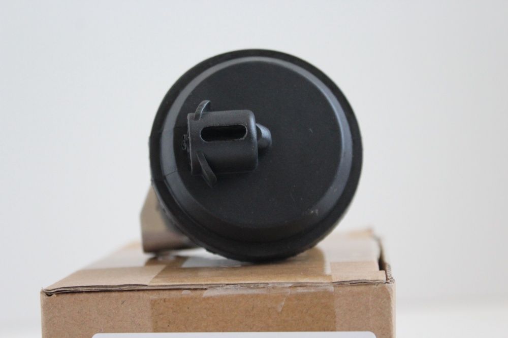 Вакумний актуатор  EGR ЕГР vw skoda audi 1.6 2.0 tdi (груша) 03L131512