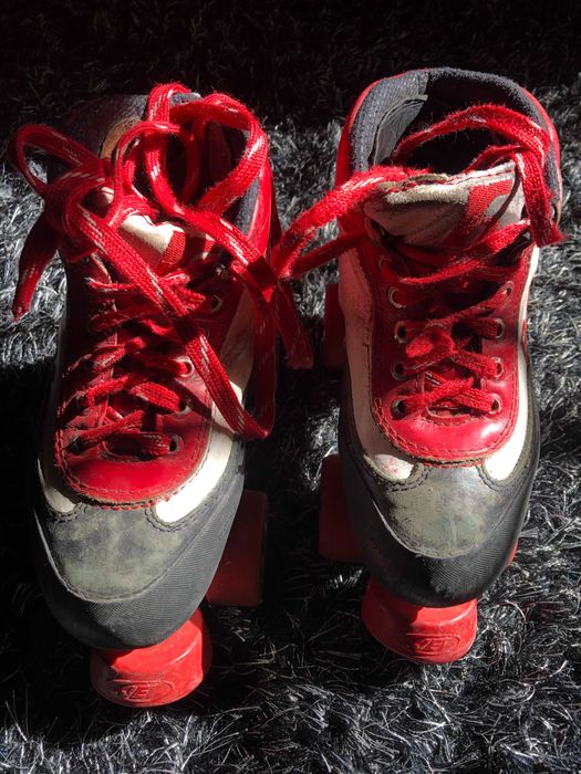 Patins completos Marca Roller One.