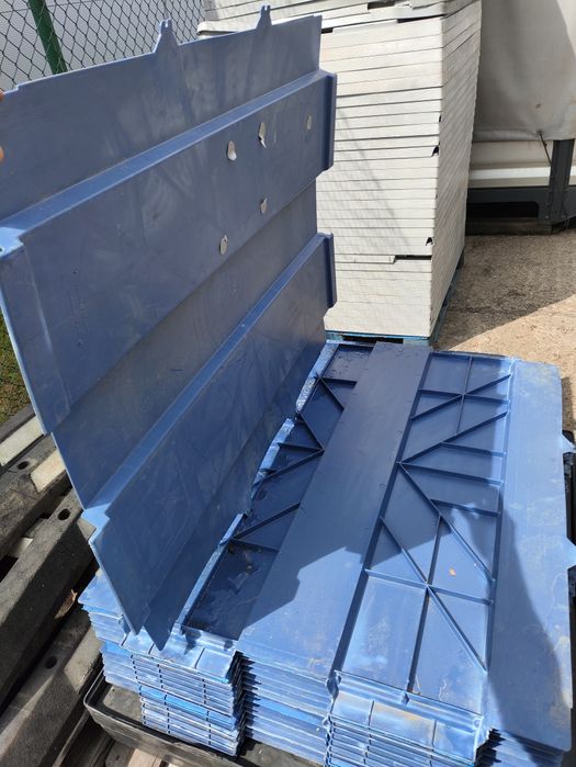 Pokrywy plastikowe europalet