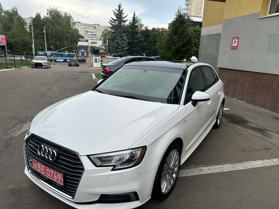 Audi A3 e-tron PHEV 2017