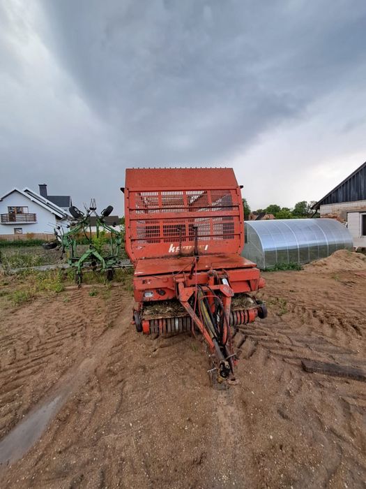 Przyczepa samozbierajaca  kemper , tandem , noze  RS900