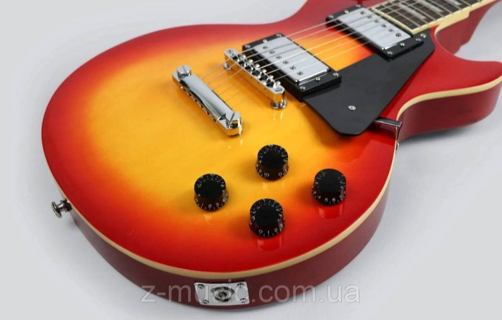 Електрогітара Deviser в комплекті з чехлом, шнуром,  ремінц