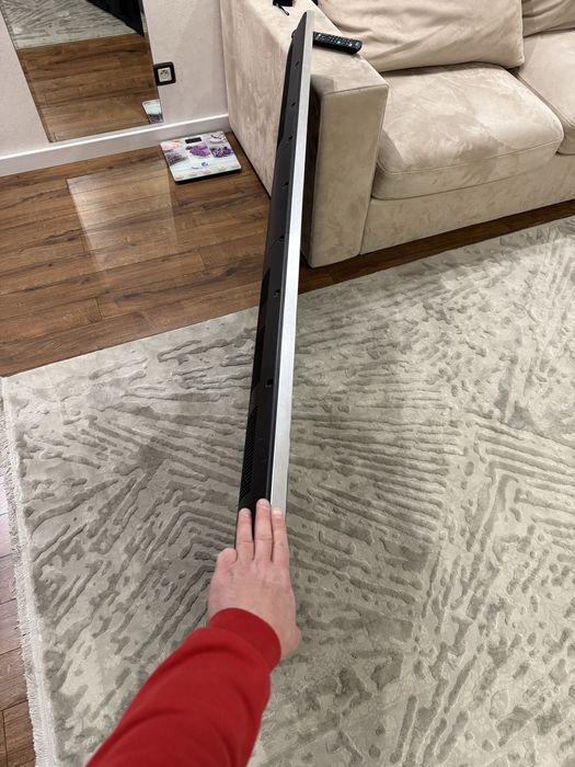 Тлевізор Led Tv Panasonik 65 діагональ