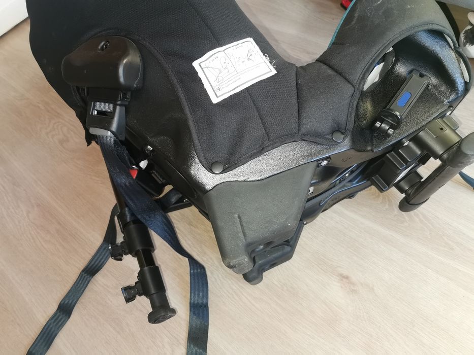 Fotelik axkid minikid