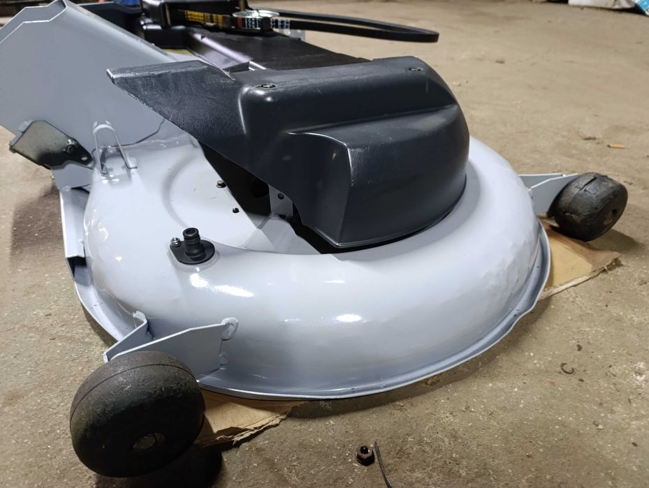 Kosiarka traktorek Honda Castel TC122 szare