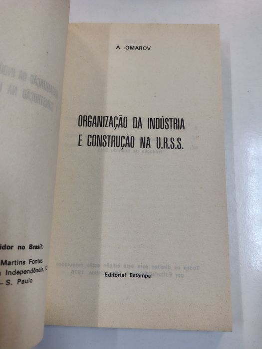 Organização da Indústria e construção na U.R.S.S., de A. Omarov