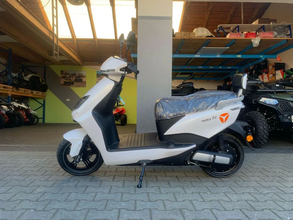 Yadea C-line Skuter Elektryczny YADEA T2