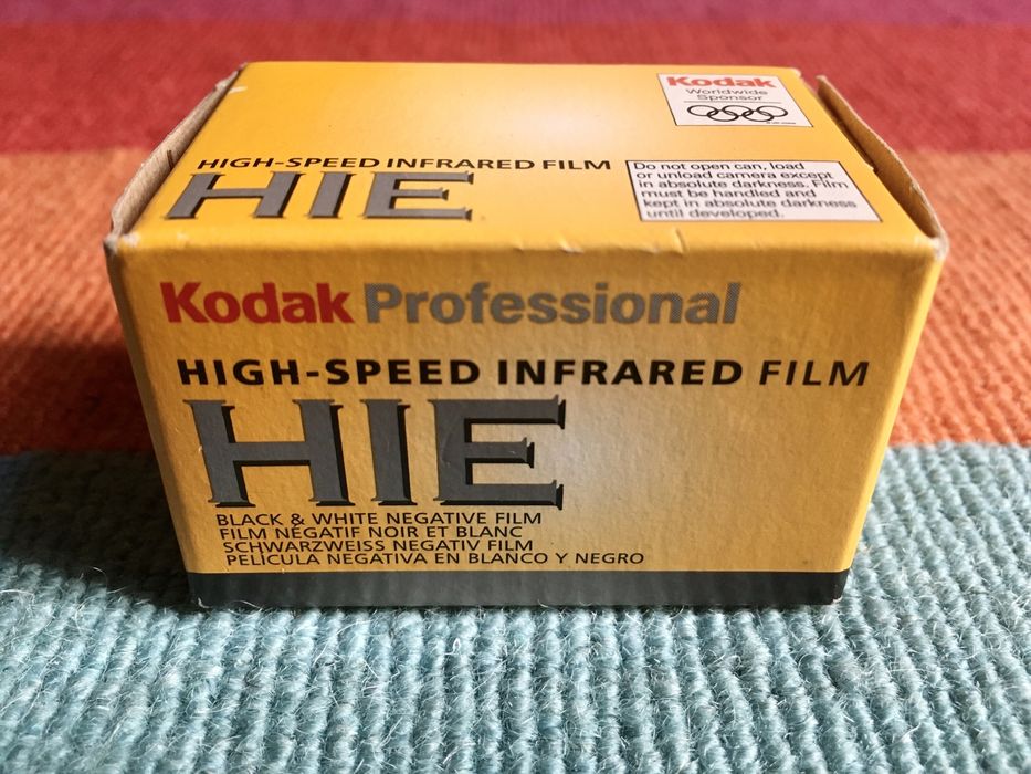 Rôlo Kodak HIE (Infravermelhos) 35mm