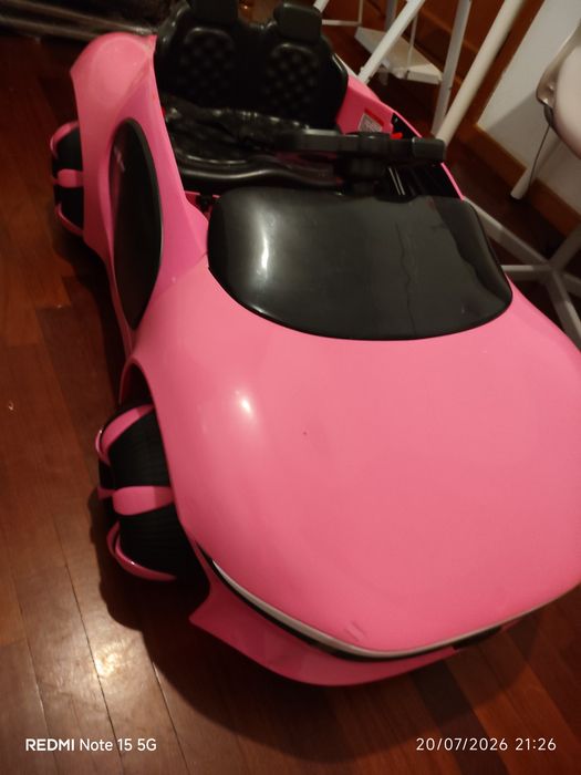 Carrinho para cabeleireiro ou barbeiro infantil