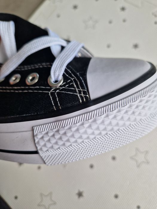 Buty trampki nowe 37 - 38