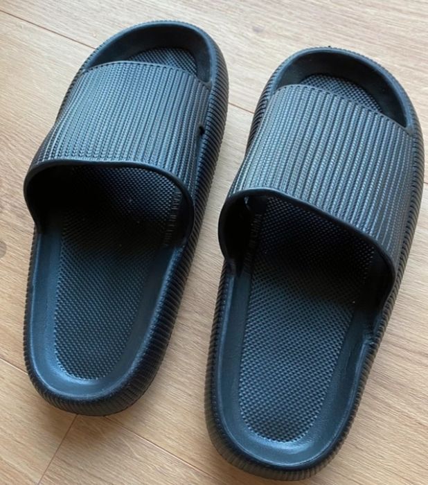 Lekkie Klapki Gruba Podeszwa Czarne roz 45