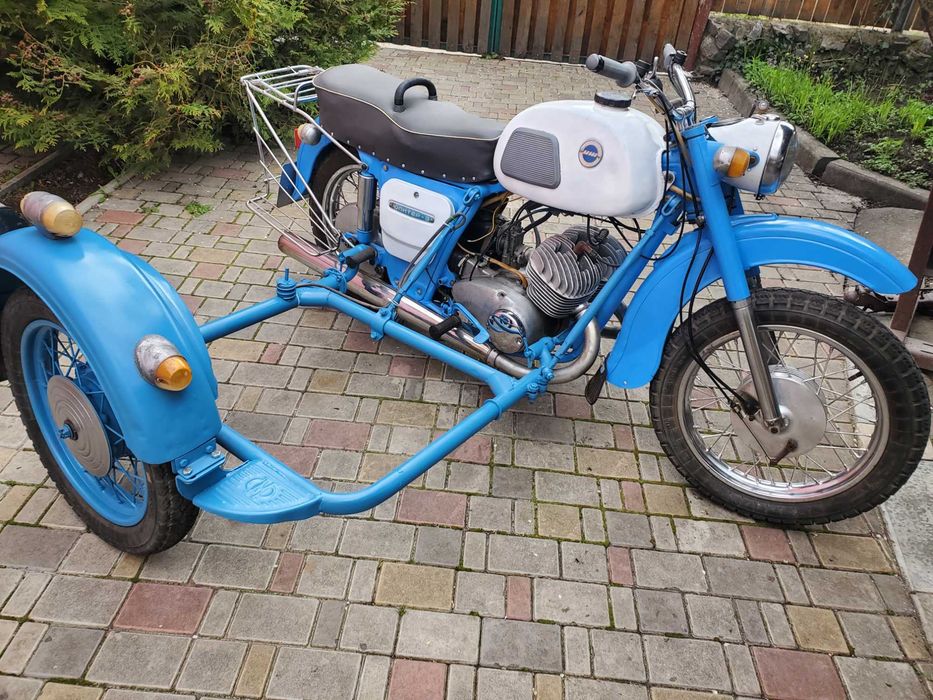 Продам мотоцикл іж ю3 1971р
