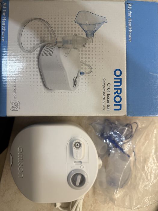 Компресорний небулайзер Omron C101 Essential (NE-C101-E)
