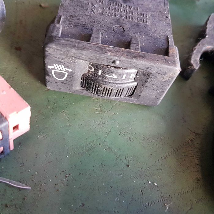 przełącznik włącznik suwak głośnik przekażnik głośnik citroen c2 c3