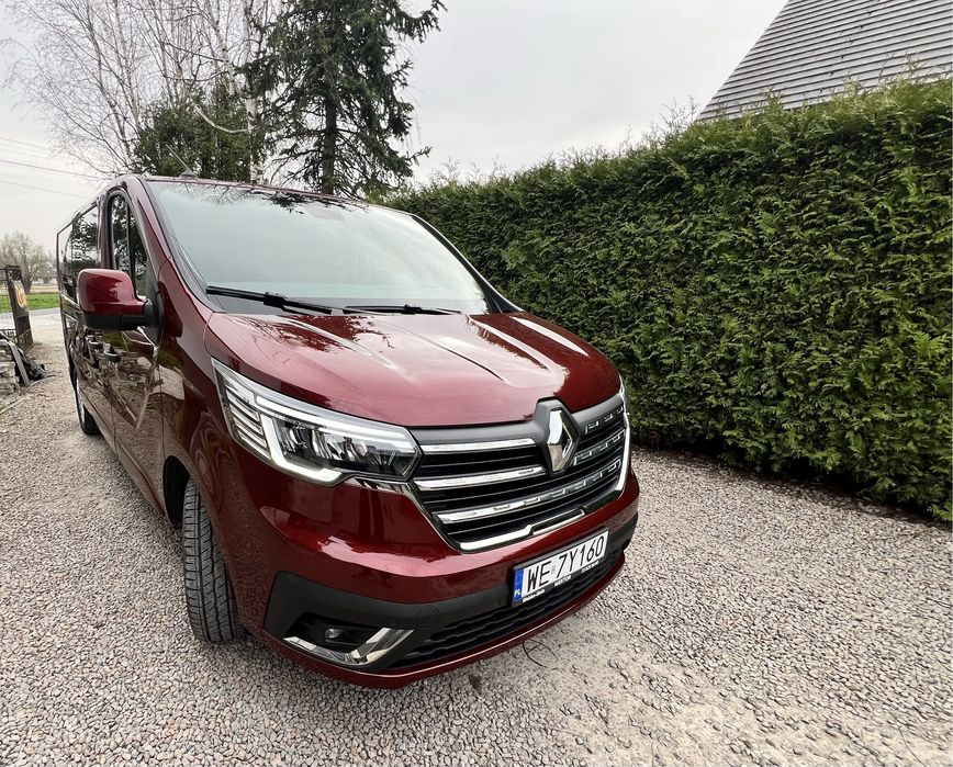 Wynajem Trafic Long 9 osobowy