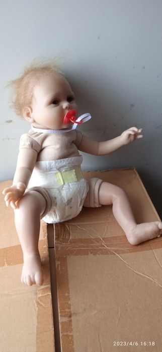 Okazja ! Duża Słodka lalka typ reborn 52 cm.